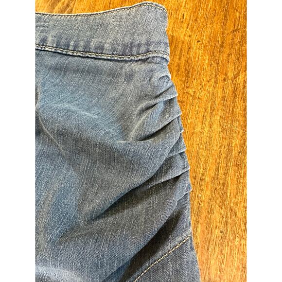 White House Black Market Size 6 Silky Soft Denim Faux-Wrapped Mini Skirt - Picture 3 of 9